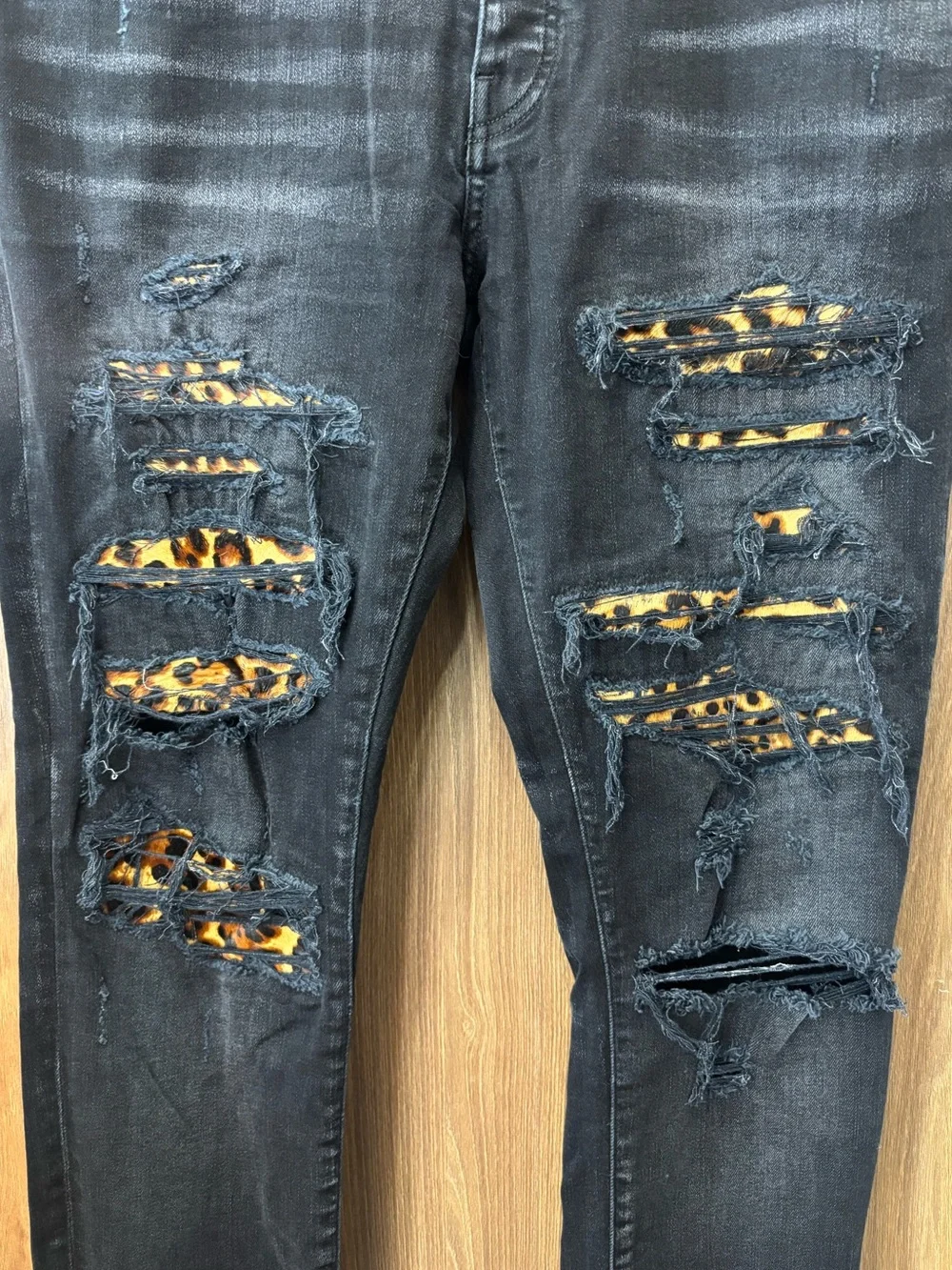 AMIRI Men’s Black Distressed Leopard Panel Skinny Jeans Size 36
